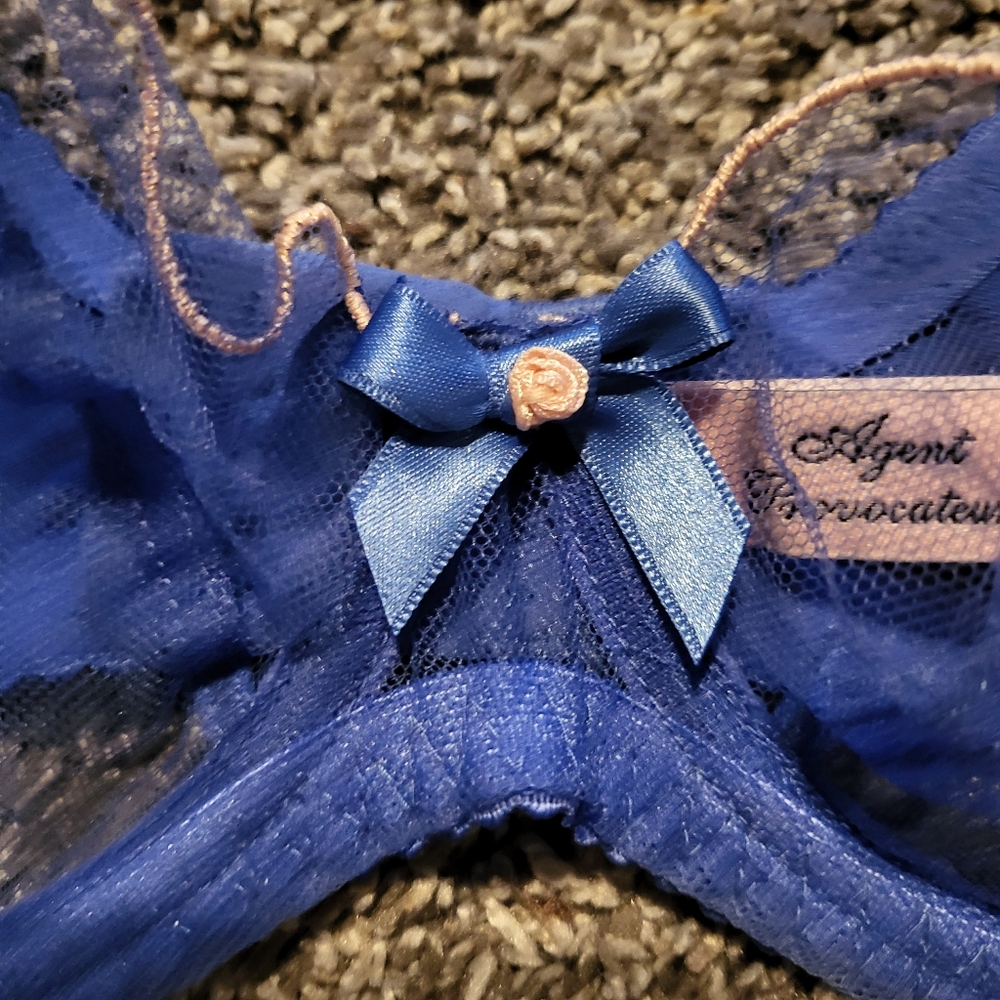 AGENT PROVOCATEUR Lorna Set- Bra 36D, panties 3
